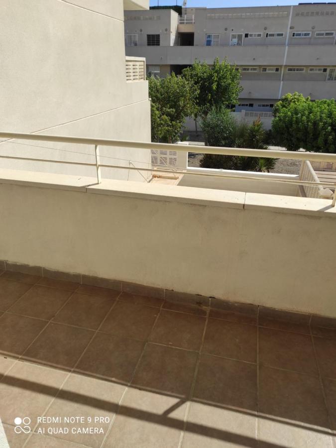 Habitaciones En Casa Compartida Retamar Αλμερία Εξωτερικό φωτογραφία