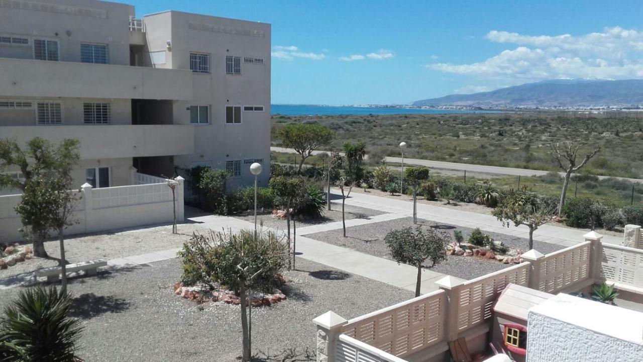 Habitaciones En Casa Compartida Retamar Αλμερία Εξωτερικό φωτογραφία