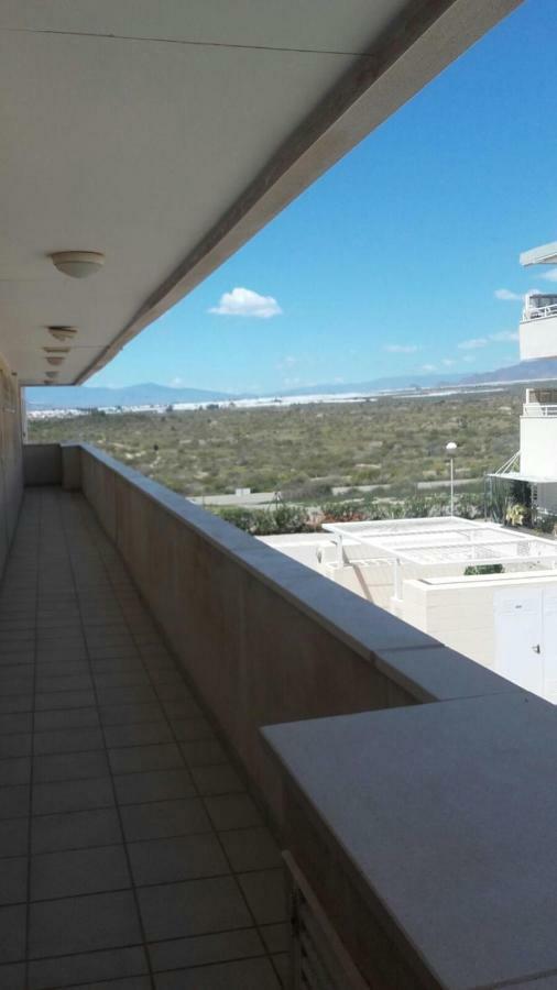 Habitaciones En Casa Compartida Retamar Αλμερία Εξωτερικό φωτογραφία