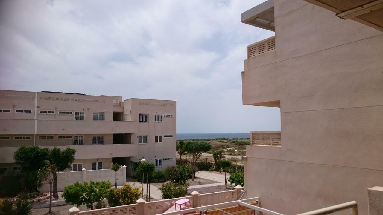 Habitaciones En Casa Compartida Retamar Αλμερία Εξωτερικό φωτογραφία